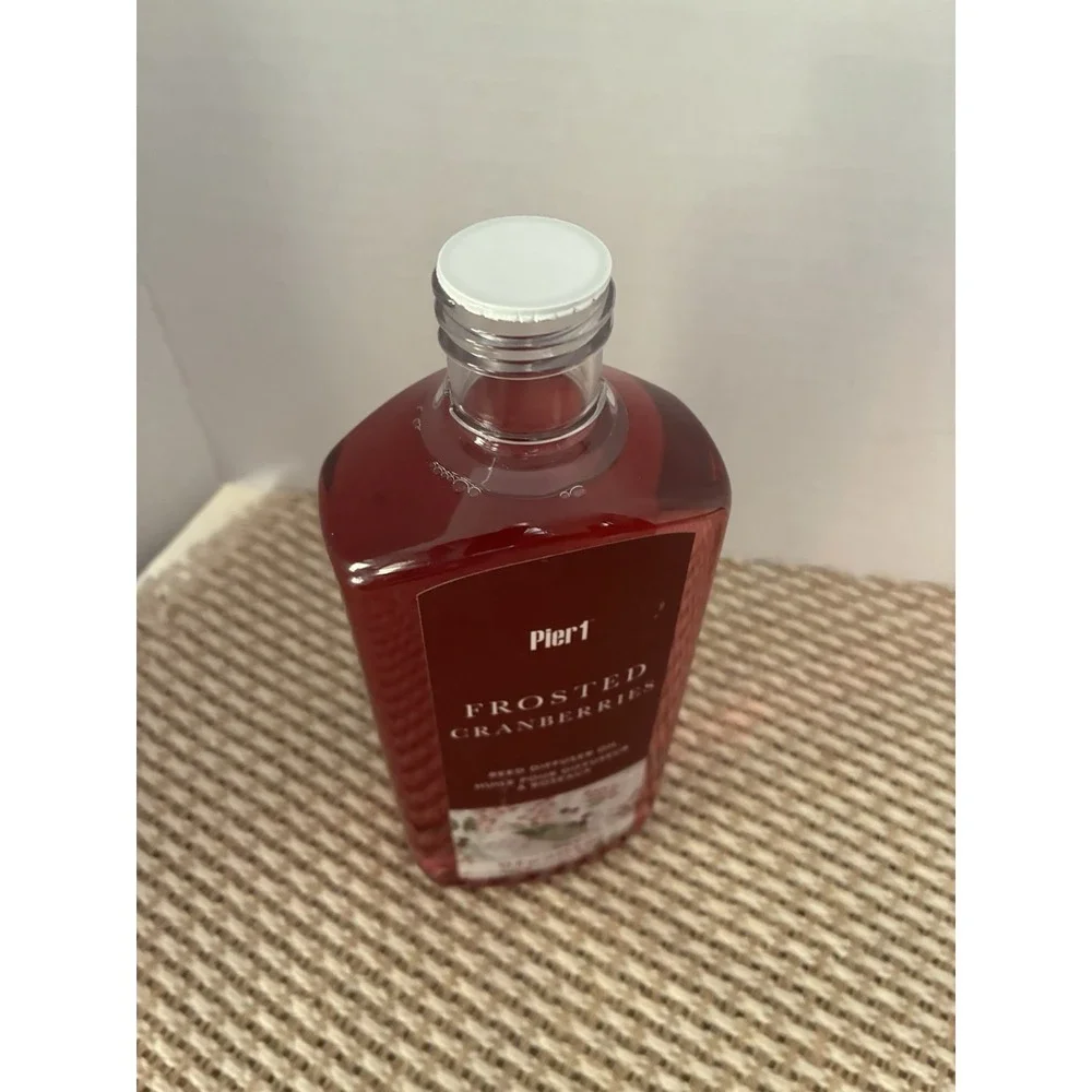 Original Pier 1 Imports Frosted Cranberries Reed Diffuser Oil Refill 15 oz